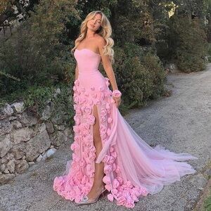 Elegant Pink Strapless Dress